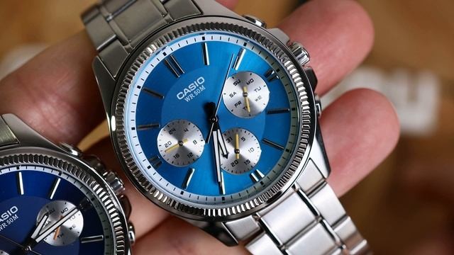 Часы Часы Casio MTP-1375D-2A1 в Москве в Москве-video