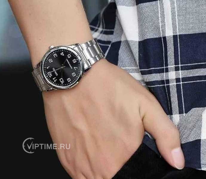 Часы Часы Casio MTP-V001D-1B в Москве в Москве