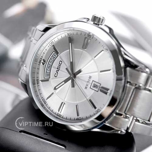 Часы Часы Casio MTP-1381D-7A в Москве в Москве