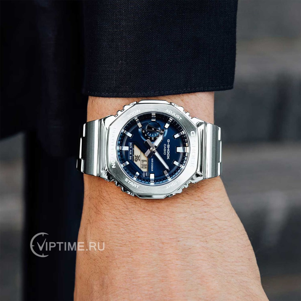 Часы Часы Casio GM-2110D-2B в Москве в Москве