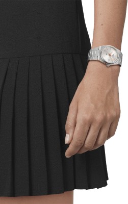 Tissot T137.210.11.031.00