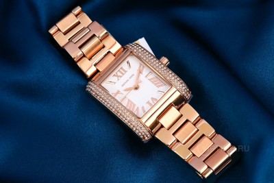 Michael Kors MK4641