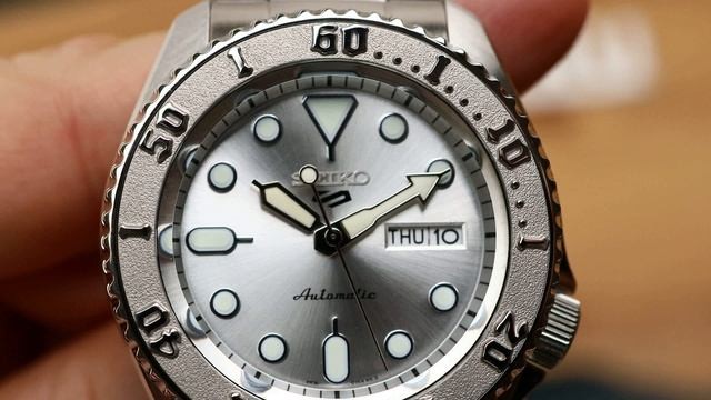 Часы Часы Seiko SRPE71K1 в Москве в Москве-video