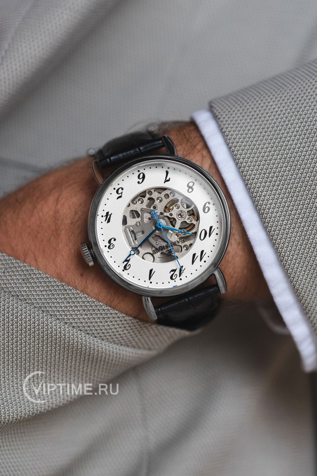 Часы Часы Earnshaw ES-8810-02 в Москве в Москве
